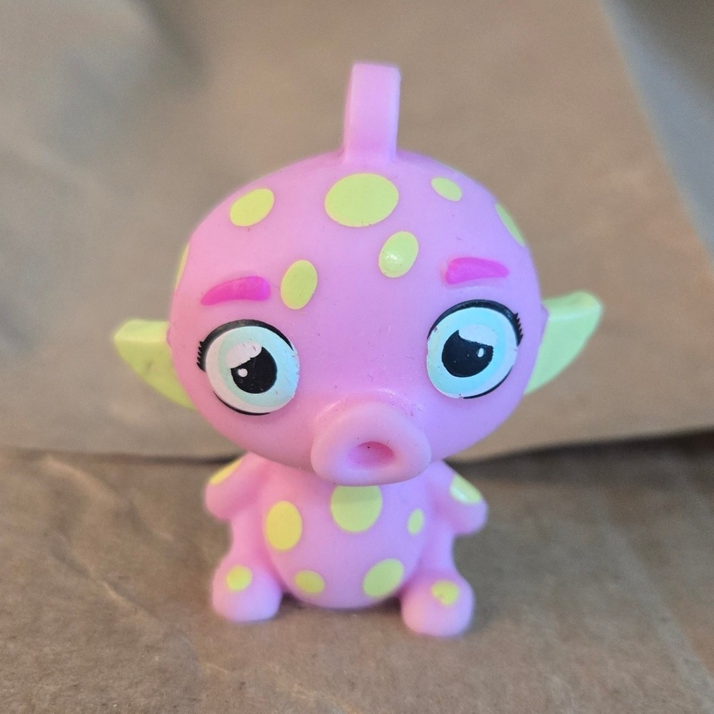 Cry Babies Magic Tears Stars Monster Pet Pink Green Polka Dot Figure
